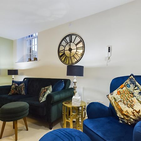 Modern Duplex Central Free Parking Wi-Fi Cheltenham Exterior foto