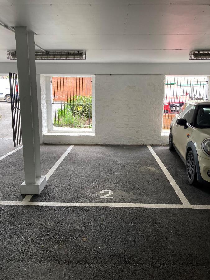 Modern Duplex Central Free Parking Wi-Fi Cheltenham Exterior foto